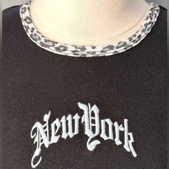 NWT PACSUN: John Galt Crop T - Picture 3 of 3